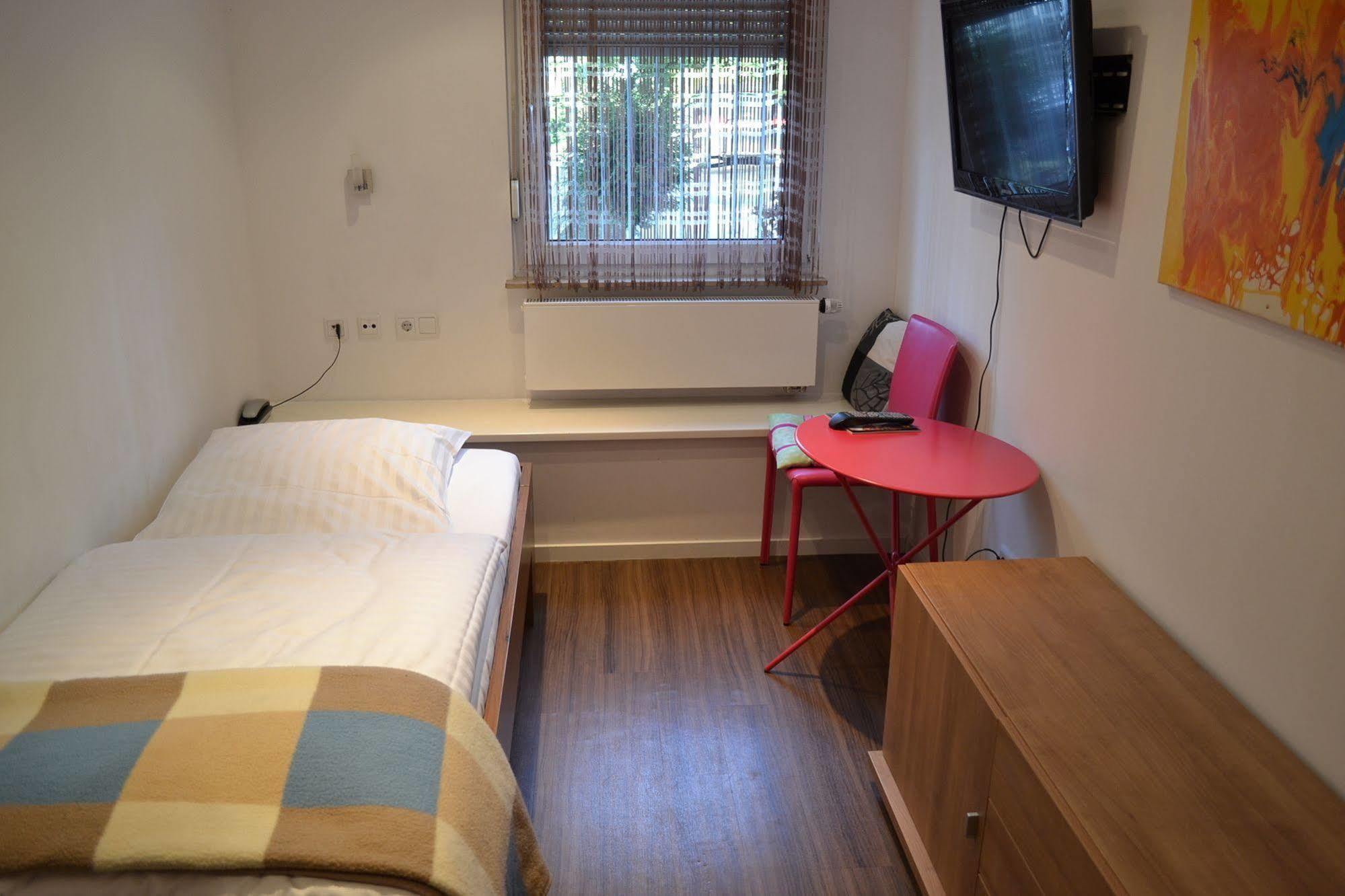 Art Of Comfort Haus Ingeborg โคโลญ ภายนอก รูปภาพ